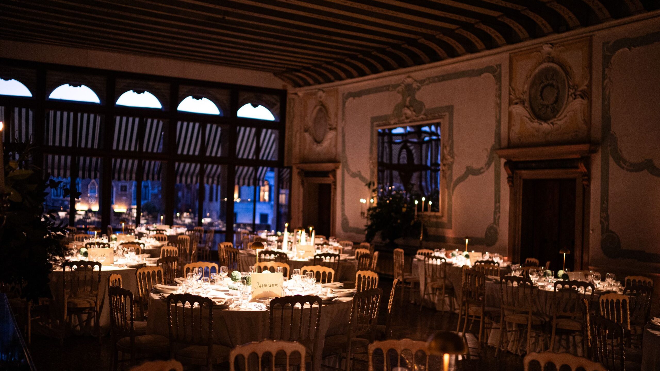 Franciacorta celebra os novos talentos de escultura em Veneza