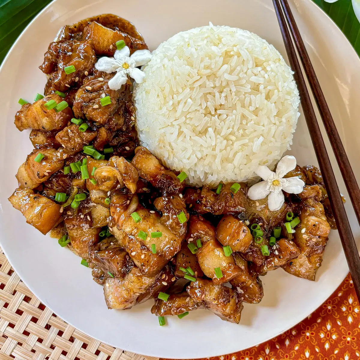 Carne de porco doce tailandesa (receita moo wan)